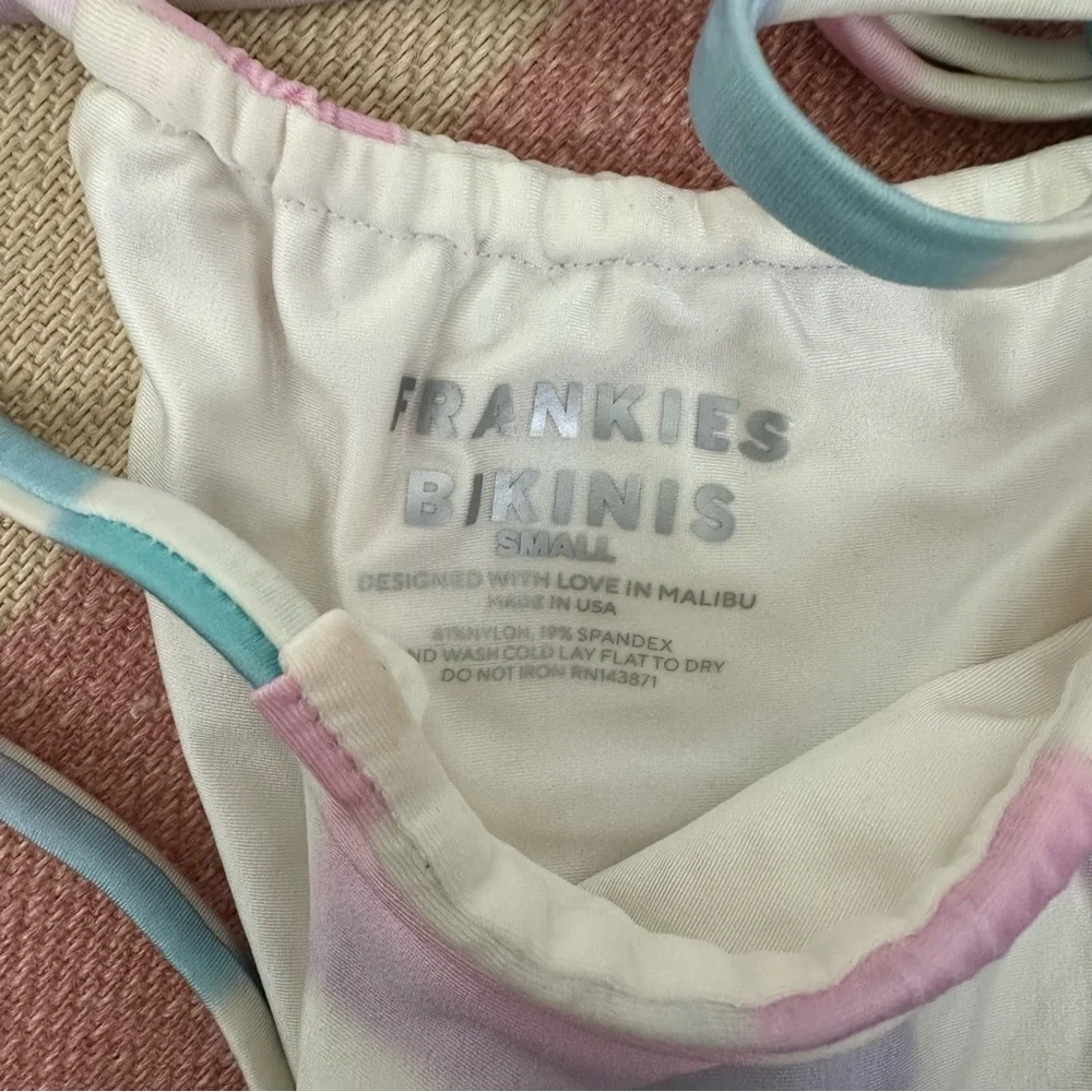 Frankie’s Bikinis x Alo Yoga Bikini